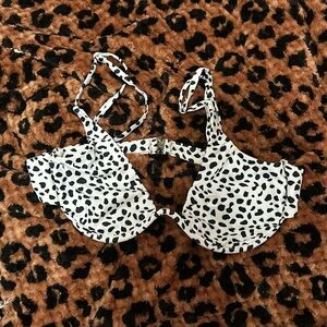 super cute bathing suit top!